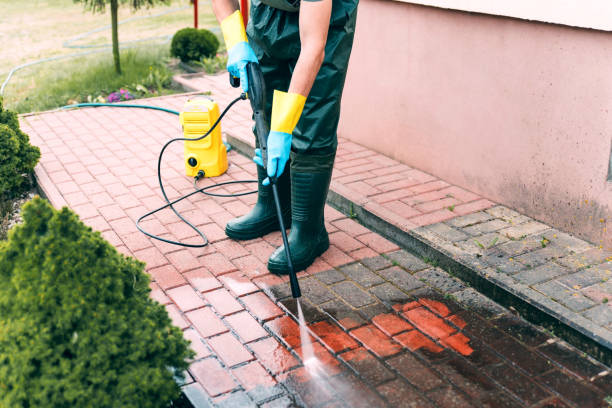 Best Commercial Pressure Washing  in Tipton, CA